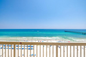 Calypso 2-1009 Beautiful Ocean views with Beach front balcony!